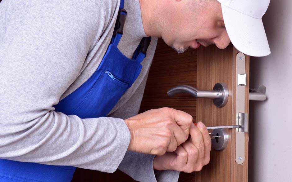 service serrurier prix Les Ulis