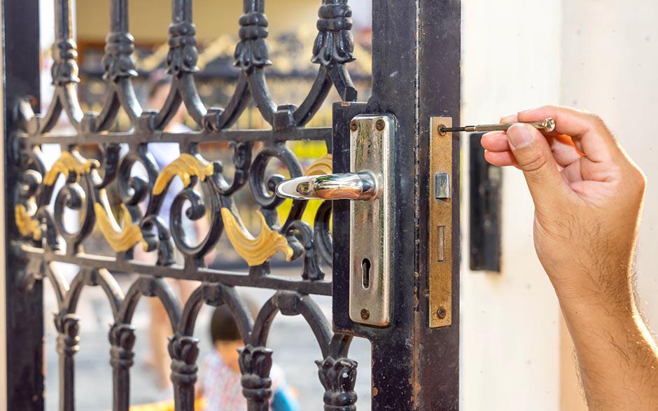 serrurier ouverture porte Les Ulis